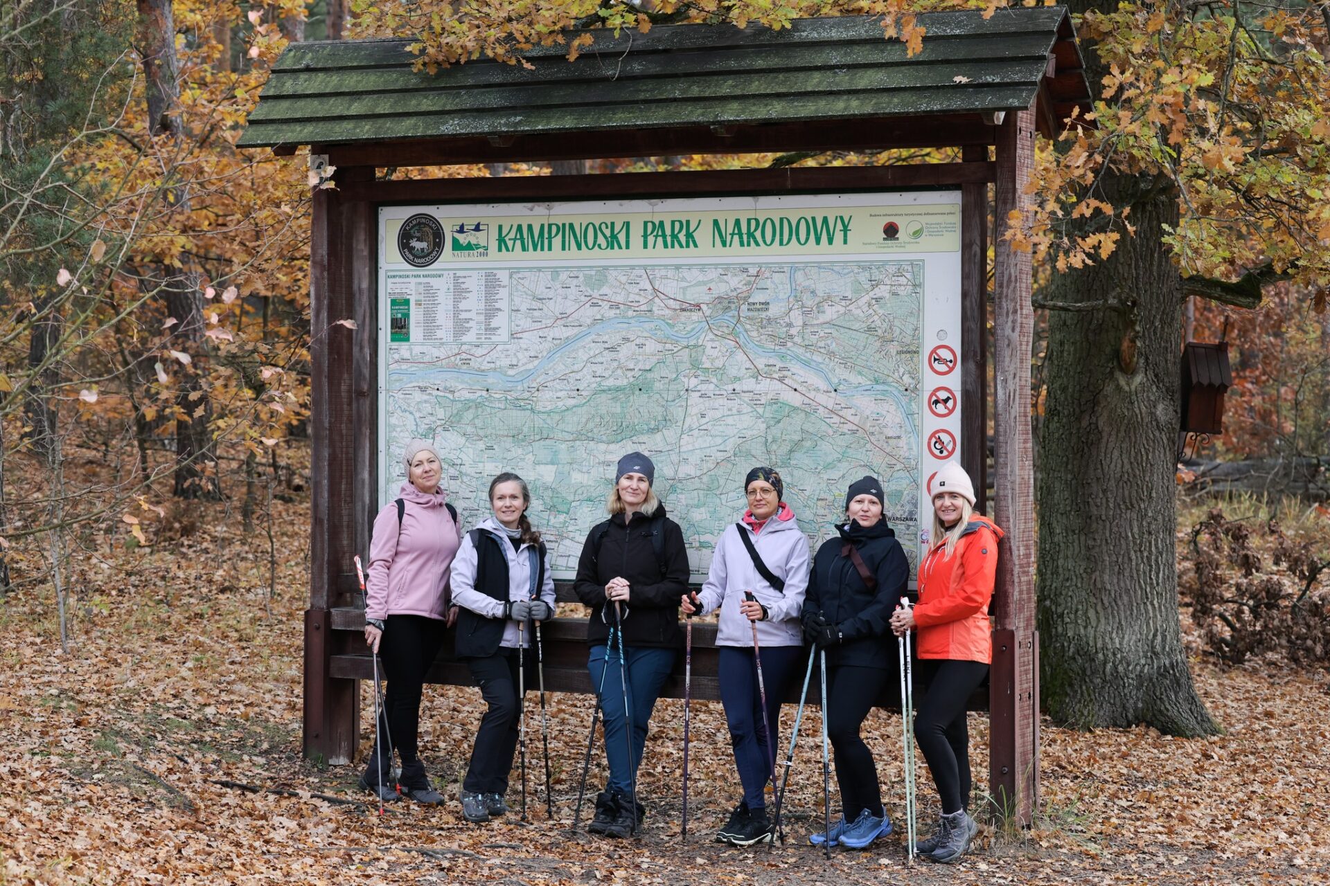 Zapraszamy na spacery z grupą Stare Babice Nordic Walking